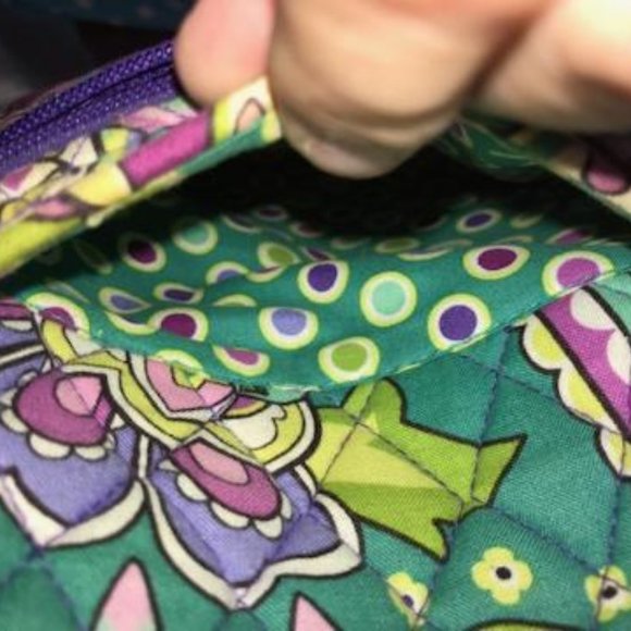 Heather Crossbody A-Line Purse - Picture 5 of 6